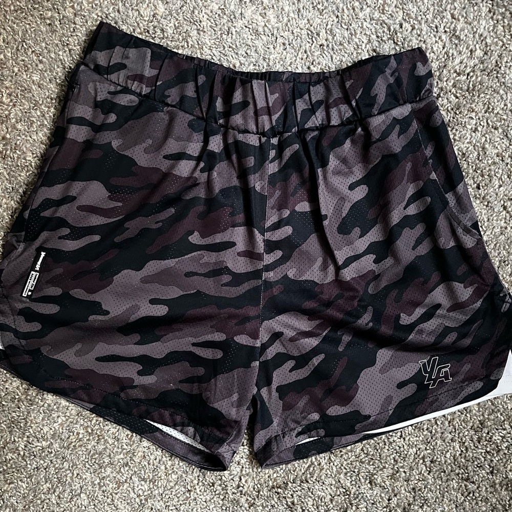 YoungLa Bodybuilding Mens Camo shorts
